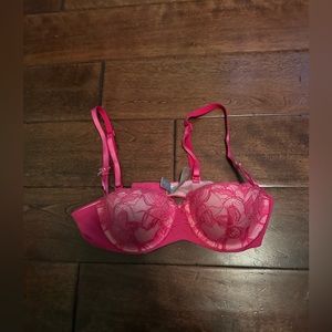 Victoria’s Secret bra 34A